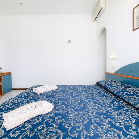 Hotel Golf Cattolica Luaran gambar